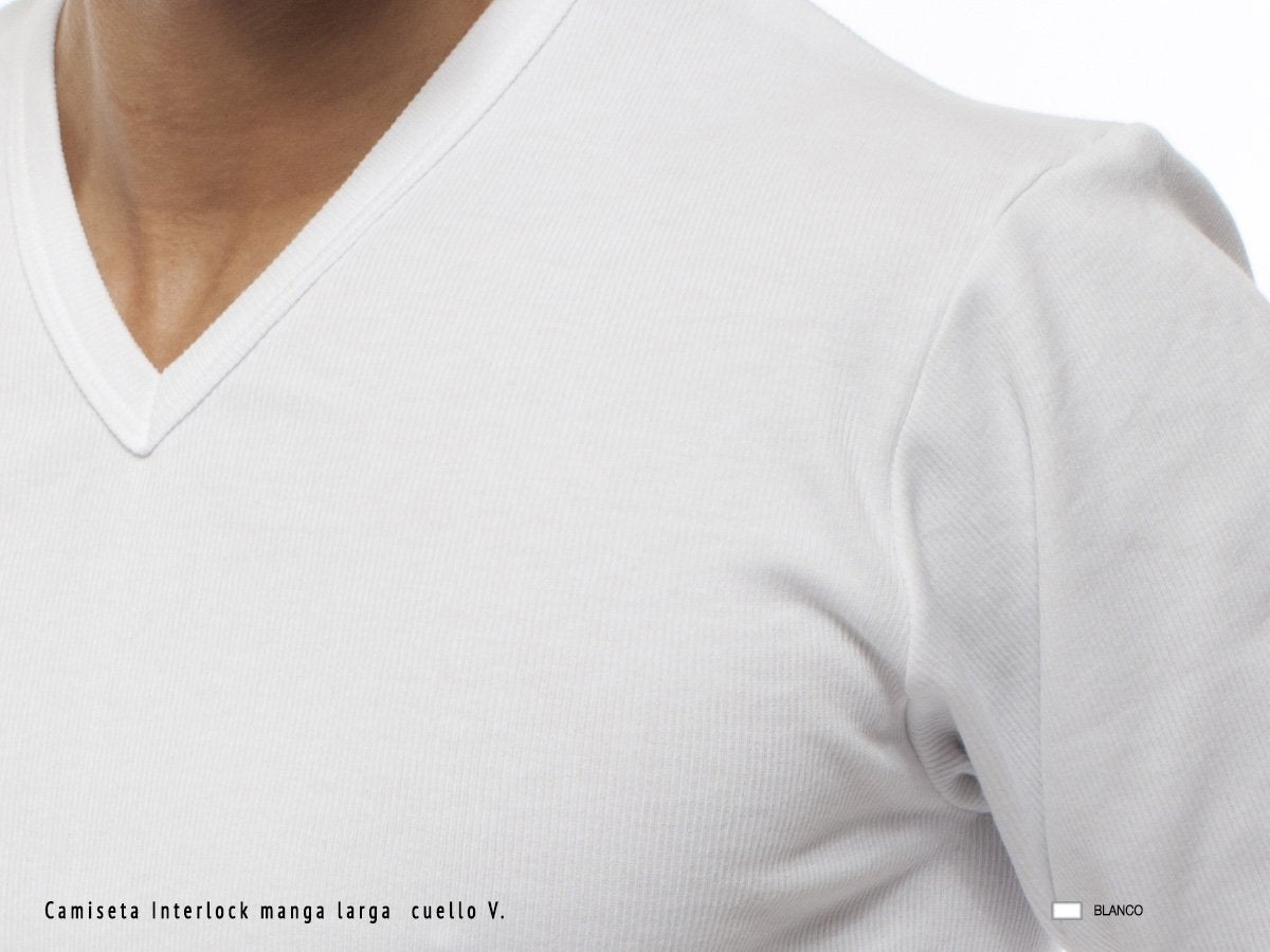 Camiseta Interlock manga larga cuello V