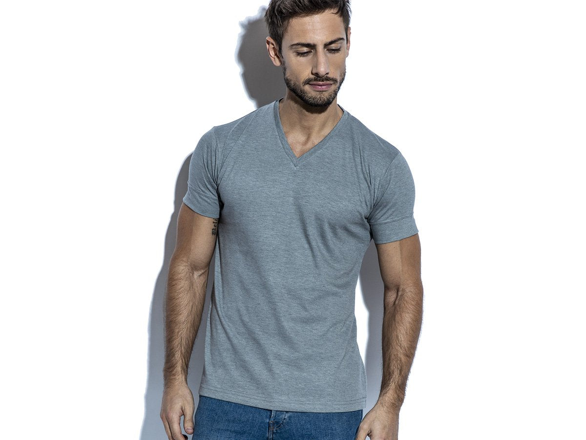 Remera Eyelit Manga Corta Escote En V En  Algodón